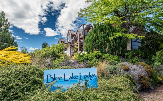 Blue Lake Lodge