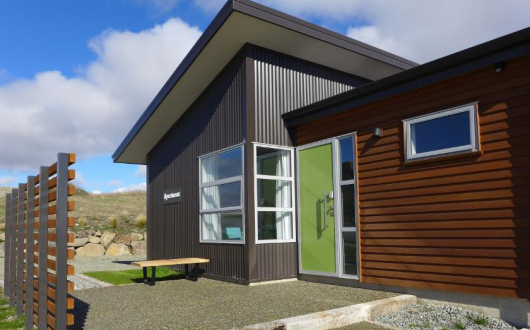 Cairnsmore Apartment