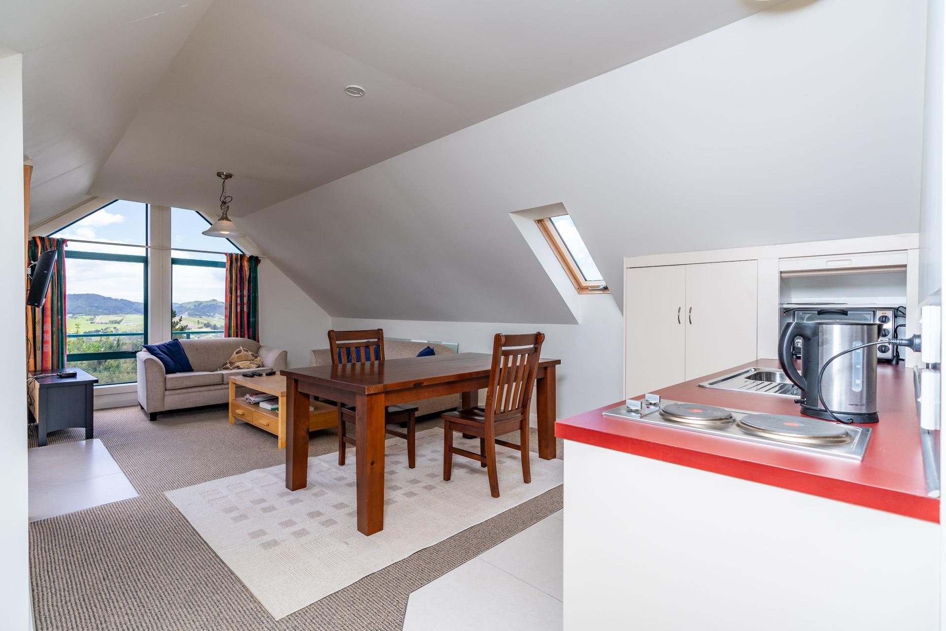 Hilltop Retreat, Mangawhai, Mangawhai Heads, beach, surf, estuary