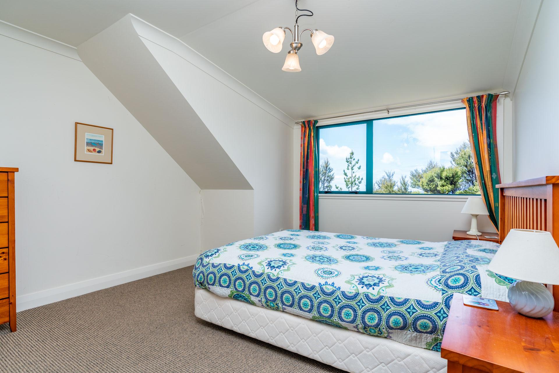 Hilltop Retreat, Mangawhai, Mangawhai Heads, beach, surf, estuary