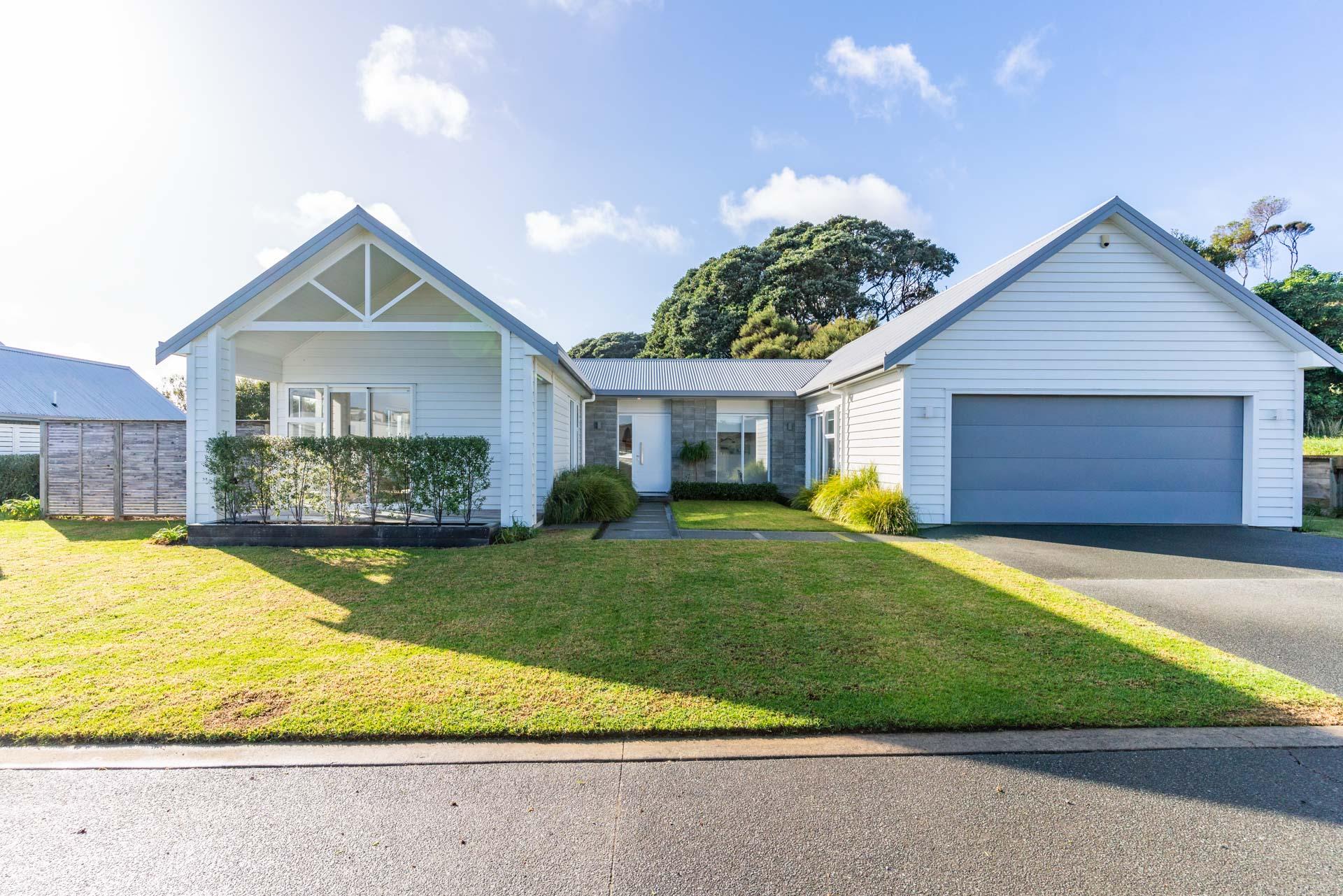 Coastal Golf Getaway, Mangawhai, Mangawhai Heads, beach, surf, estuary