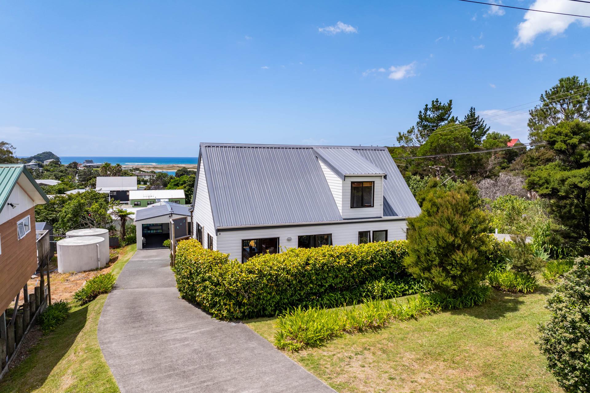 Cute on Cullen, Mangawhai, Mangawhai Heads, beach, surf, estuary