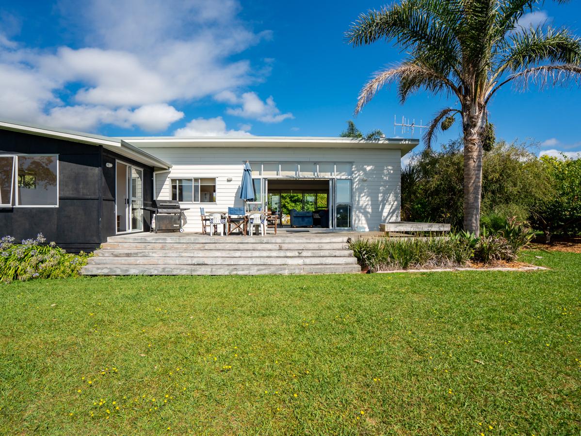 Back Bay Beauty, Mangawhai, Mangawhai Heads, beach, surf, estuary