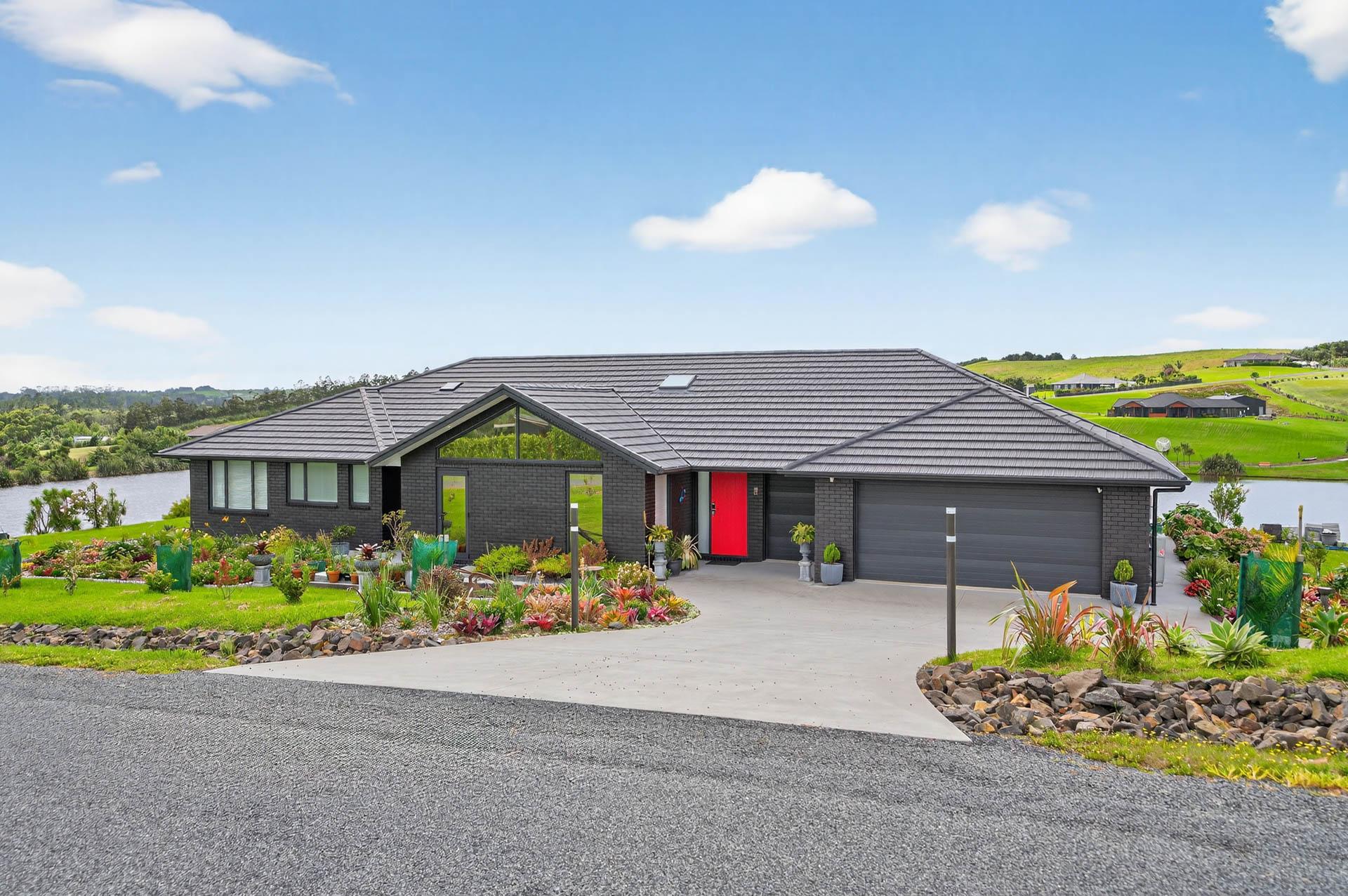 Tuis By The Lake, Mangawhai, Mangawhai Heads, beach, surf, estuary